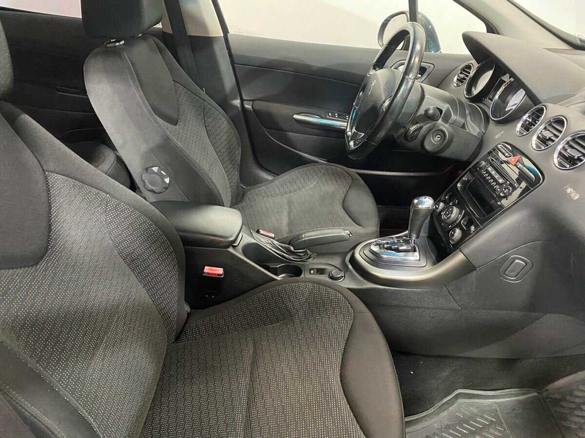 Б/У Пежо 308 2011 года. Фото: #9