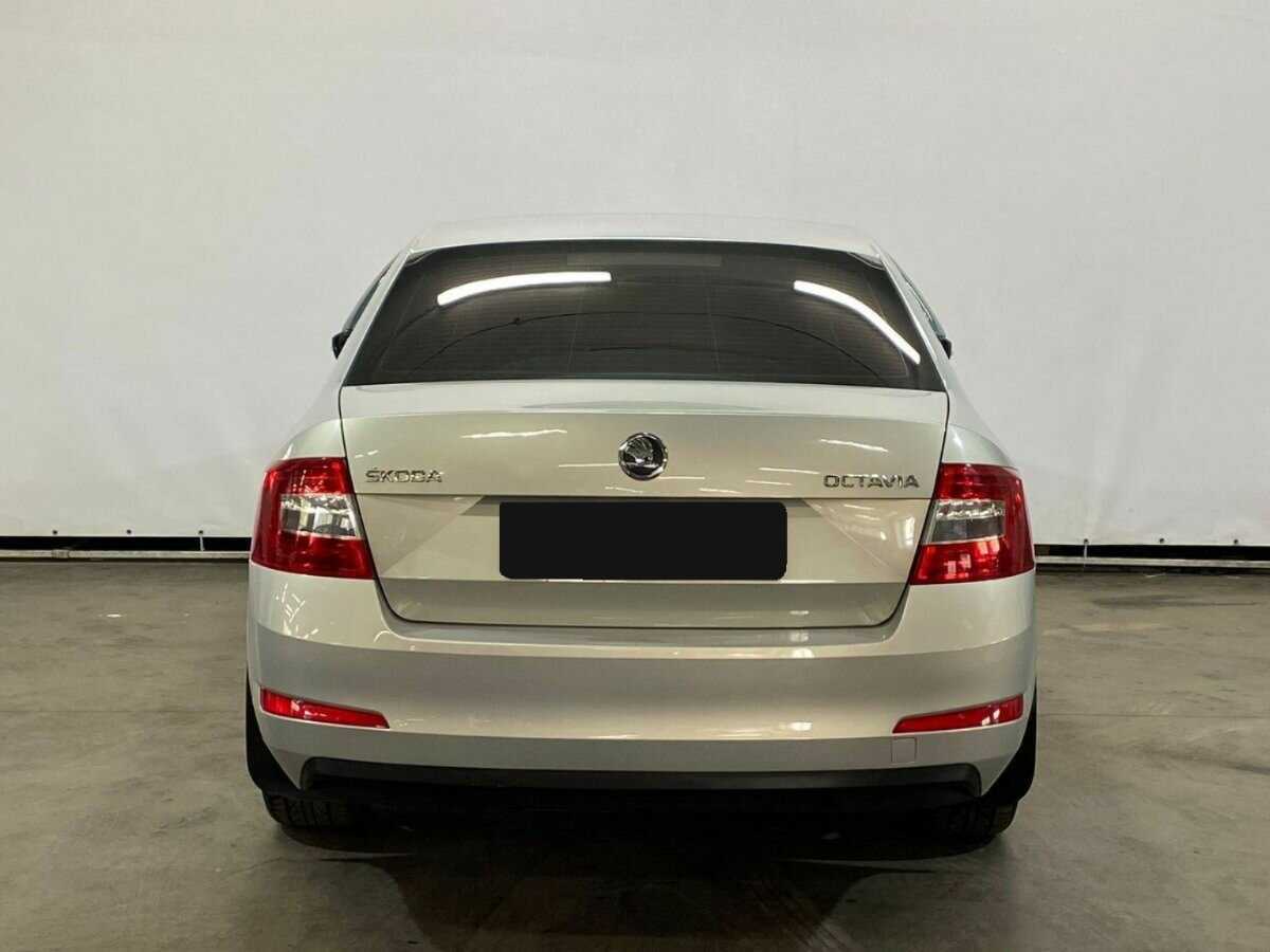 Б/У Шкода Октавия 2014 года. Фото: #5