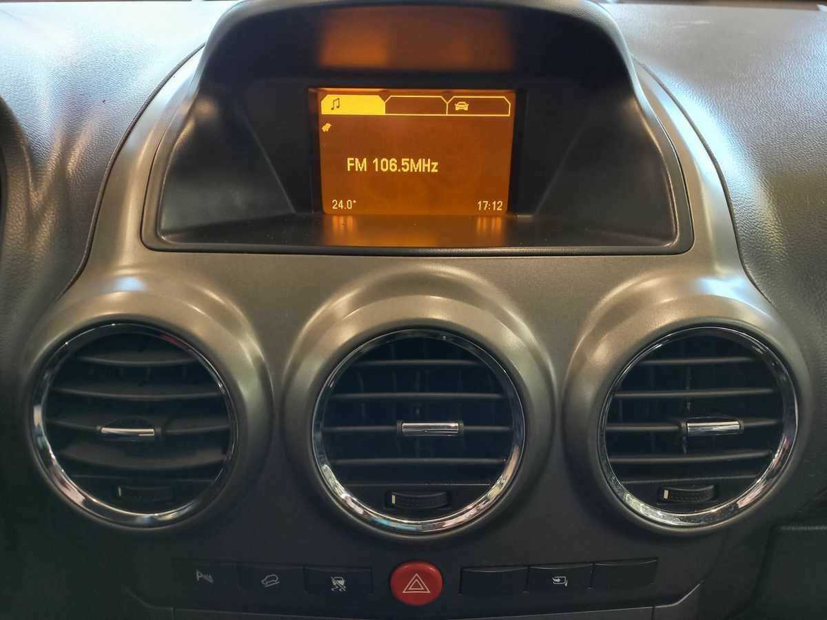 Б/У Опель Антара 2008 года. Фото: #13