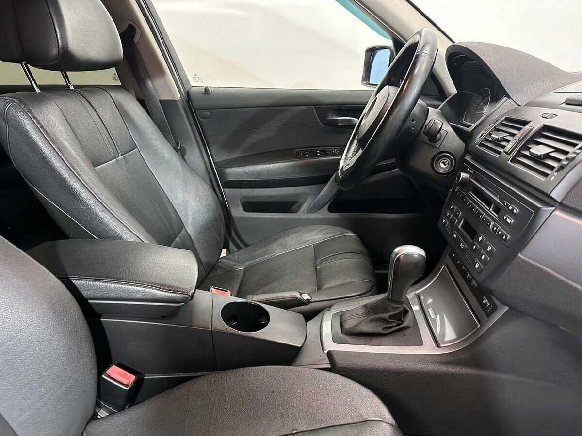 Б/У БМВ Икс3 2009 года. Фото: #9