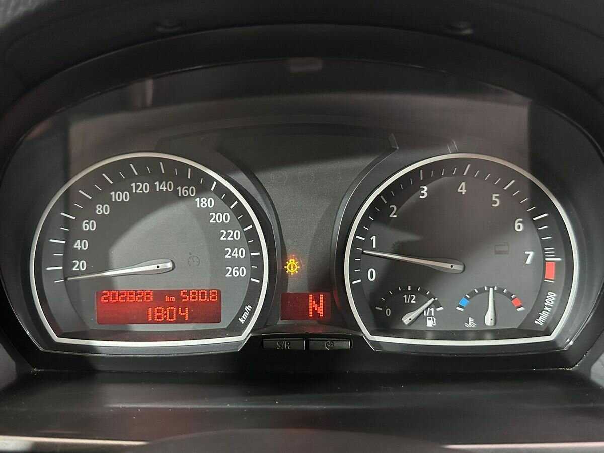 Б/У БМВ Икс3 2009 года. Фото: #11