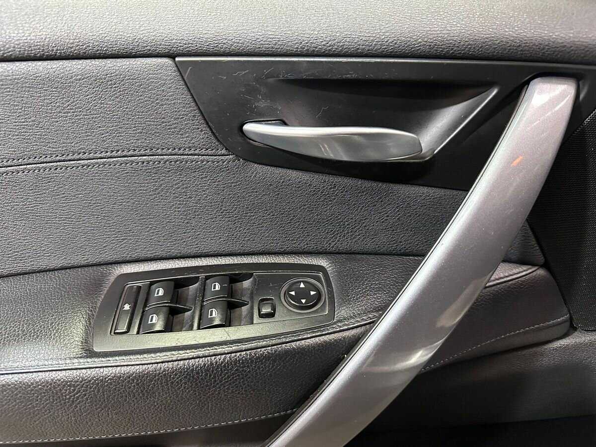 Б/У БМВ Икс3 2009 года. Фото: #13