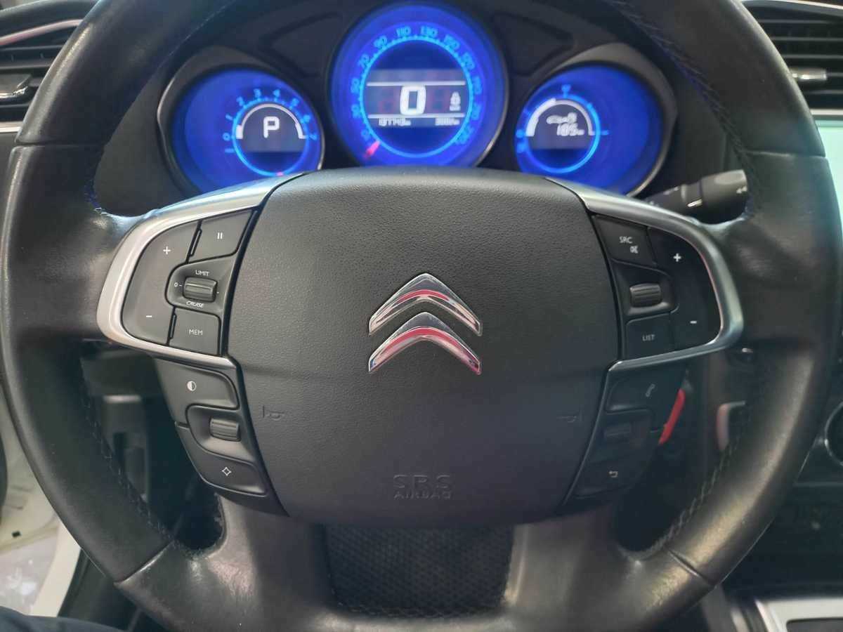 Б/У Ситроен Ц4 2015 года. Фото: #11