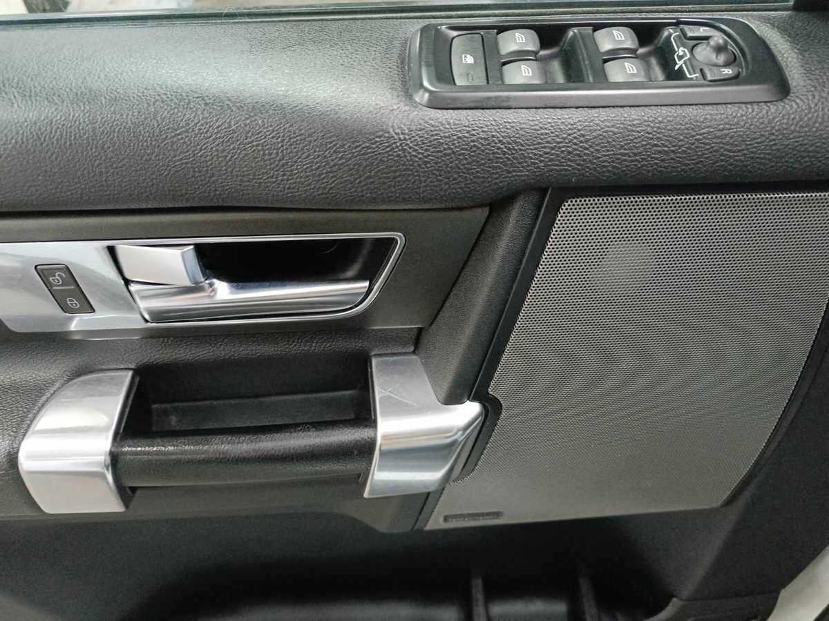 Б/У Лэнд Ровер Дискавери 2013 года. Фото: #16