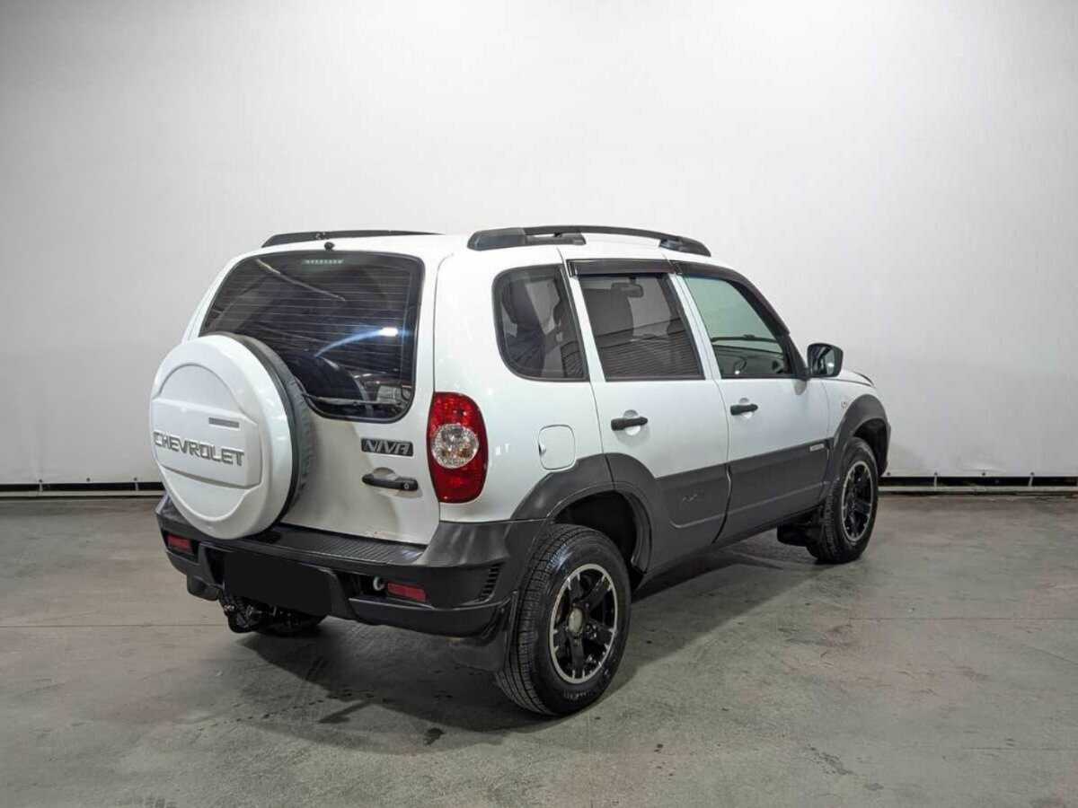 Б/У Шевроле Нива 2018 года. Фото: #4