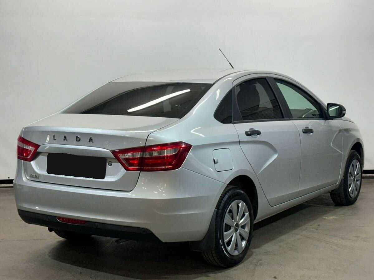 Б/У Лада (ВАЗ) Веста 2016 года. Фото: #4