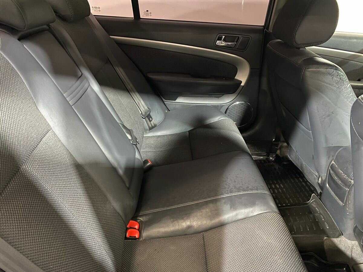 Б/У Шевроле Эпика 2010 года. Фото: #11