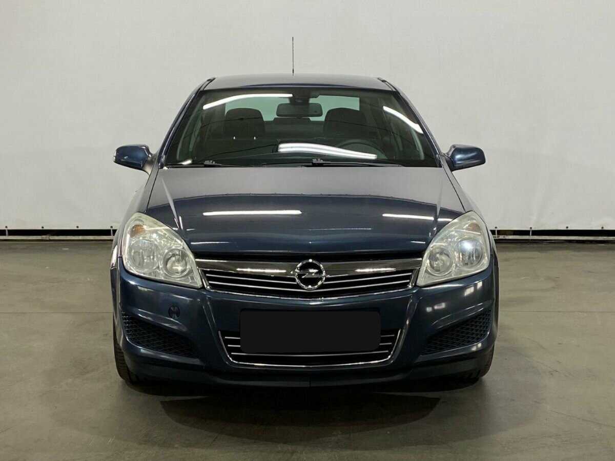 Б/У Опель Астра 2009 года. Фото: #1