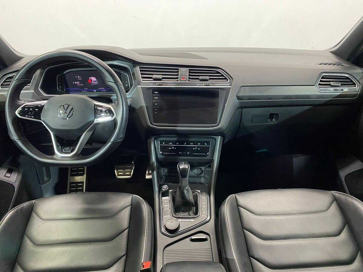 Б/У Фольксваген Тигуан 2021 года. Фото: #8