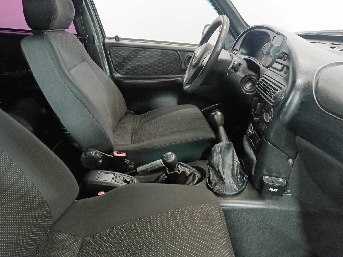 Б/У Шевроле Нива 2007 года. Фото: #8