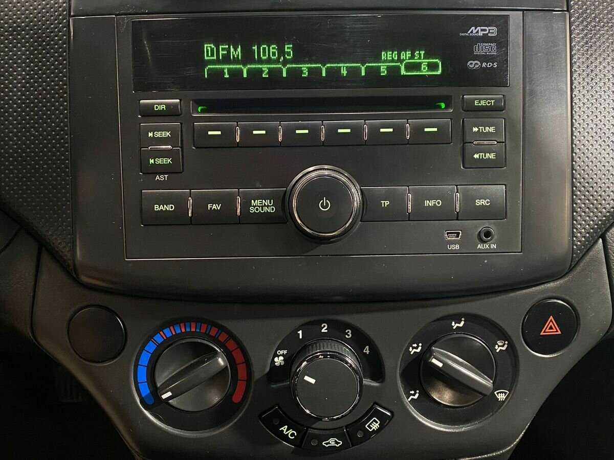 Б/У Шевроле Авео 2011 года. Фото: #11