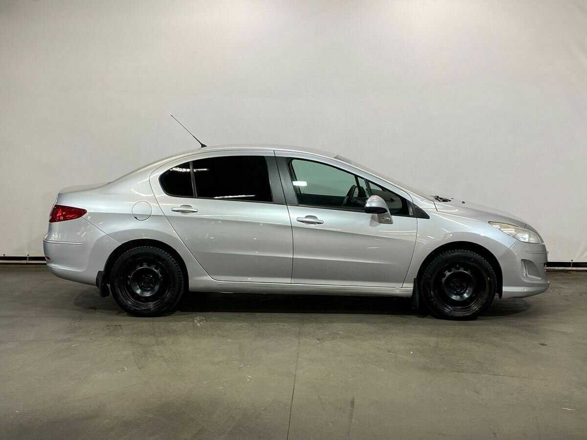 Б/У Пежо 408 2012 года. Фото: #3