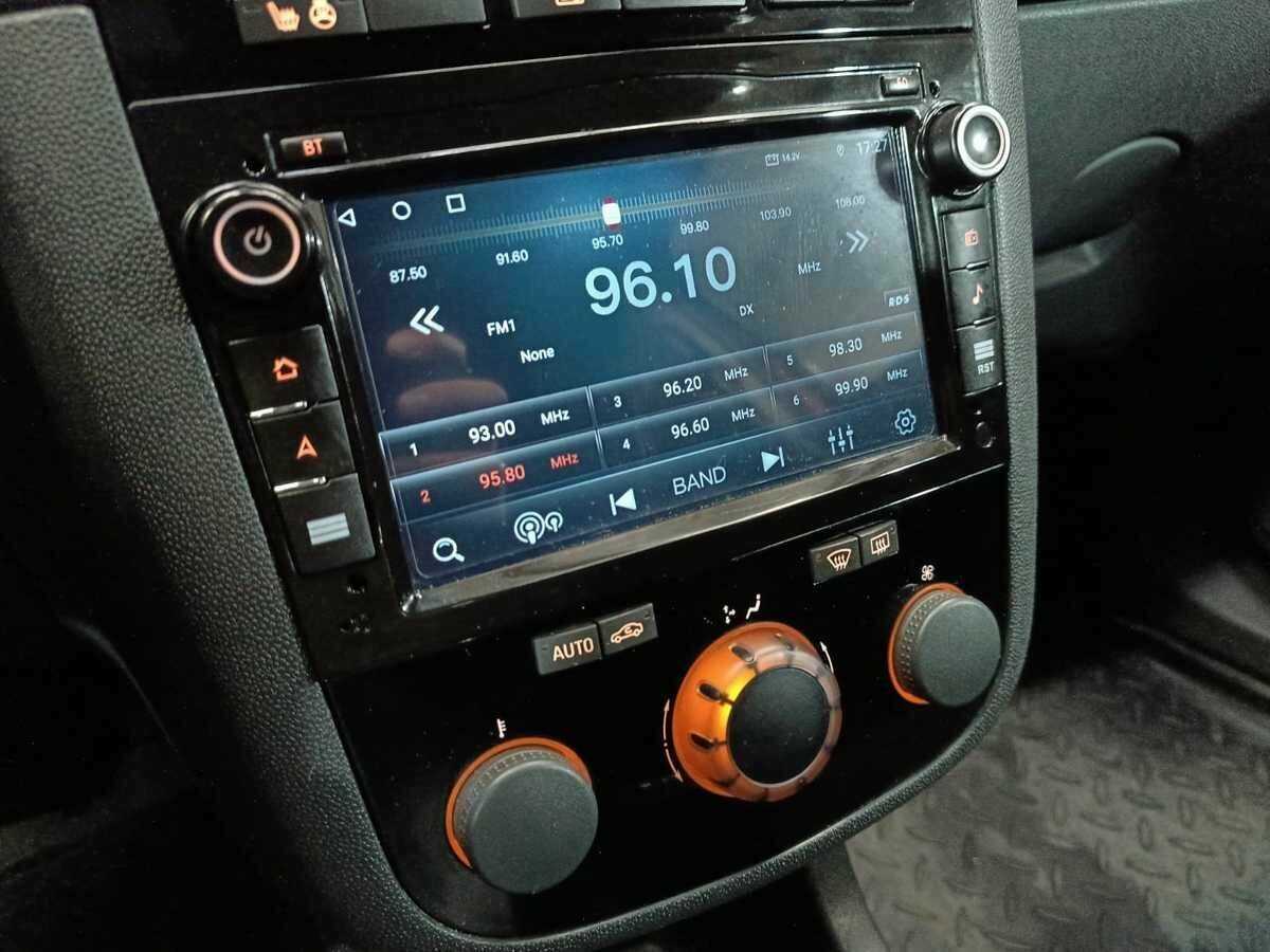 Б/У Опель Корса 2013 года. Фото: #14