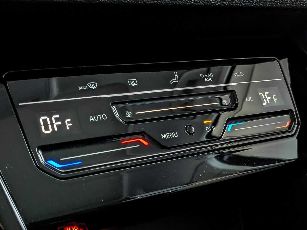 Б/У Фольксваген Таурон 2022 года. Фото: #22