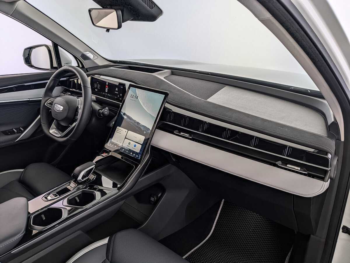 Б/У Джили Атлас 2024 года. Фото: #8