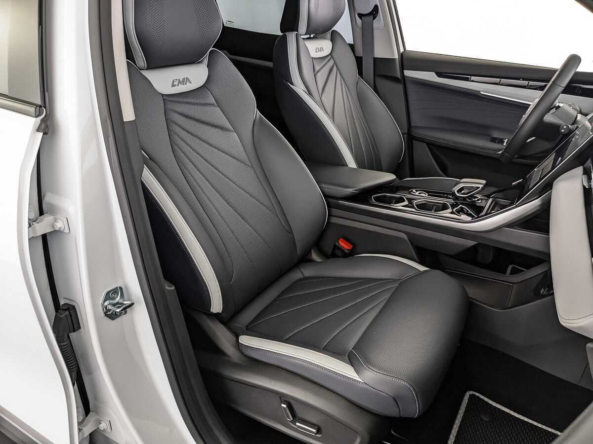 Б/У Джили Атлас 2024 года. Фото: #17