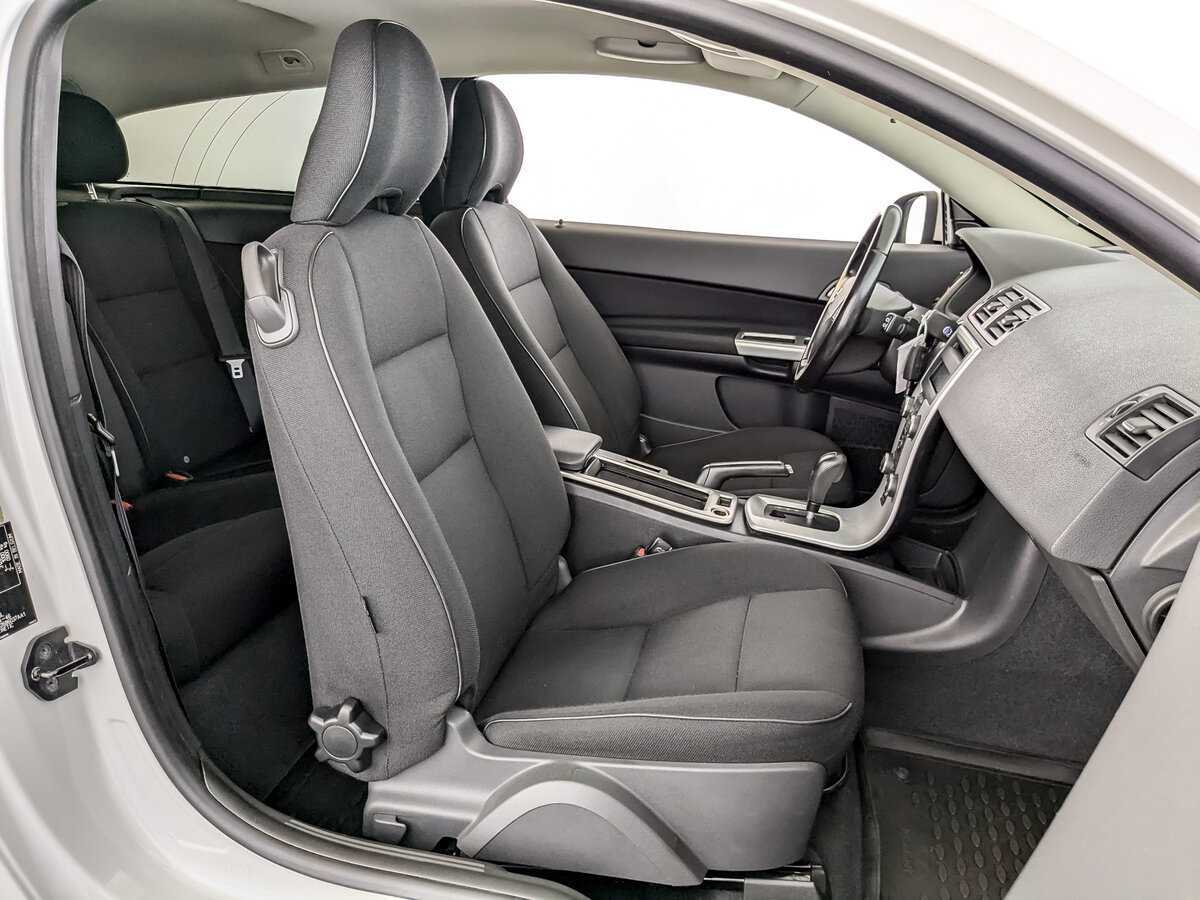 Б/У Вольво Ц30 2011 года. Фото: #18