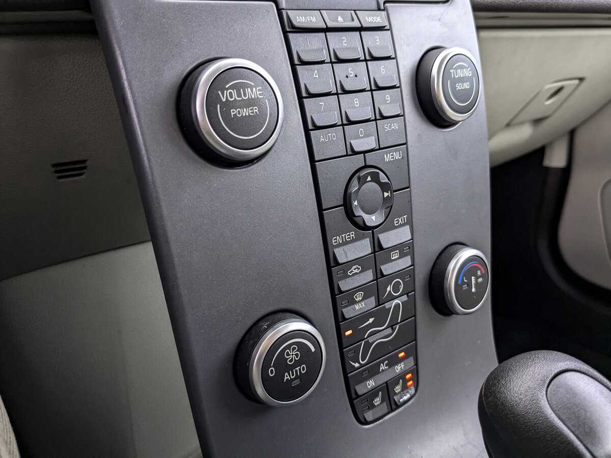 Б/У Вольво Ц30 2012 года. Фото: #16