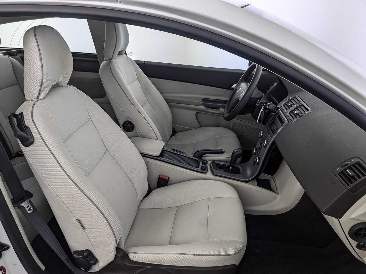 Б/У Вольво Ц30 2012 года. Фото: #19