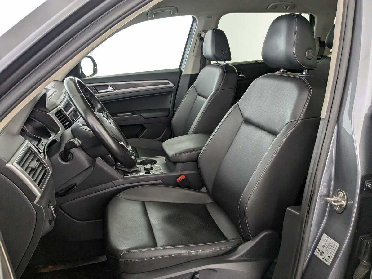 Б/У Фольксваген Терамонт 2019 года. Фото: #17