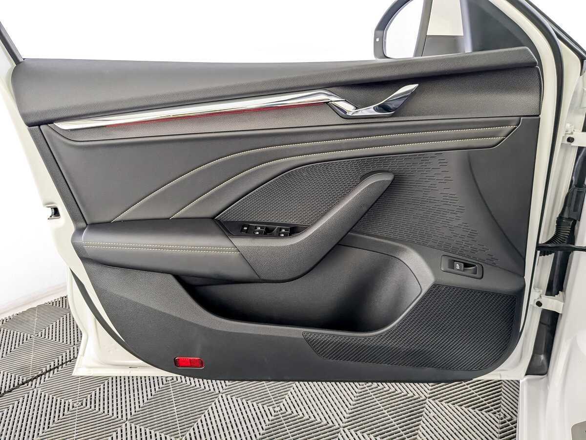 Б/У Шкода Октавия 2023 года. Фото: #14