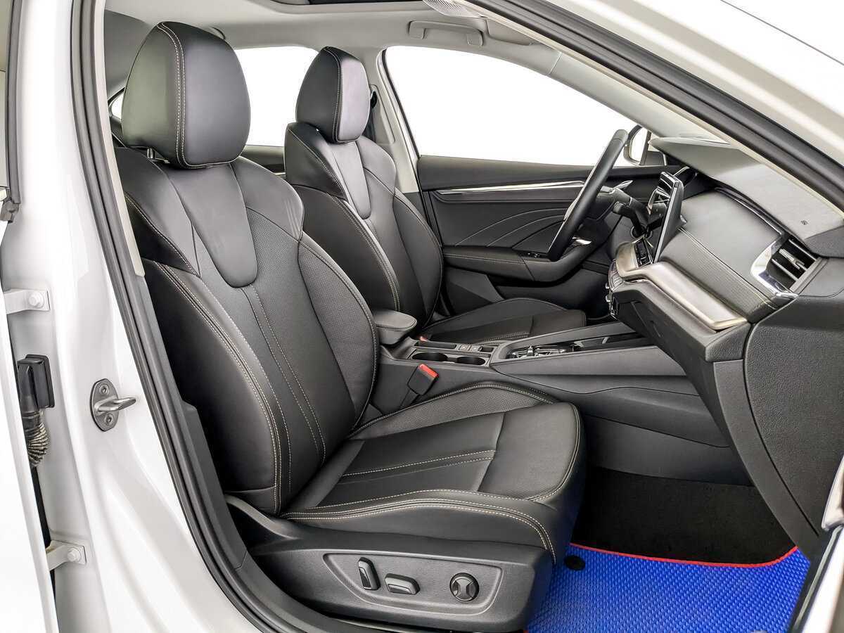 Б/У Шкода Октавия 2023 года. Фото: #19