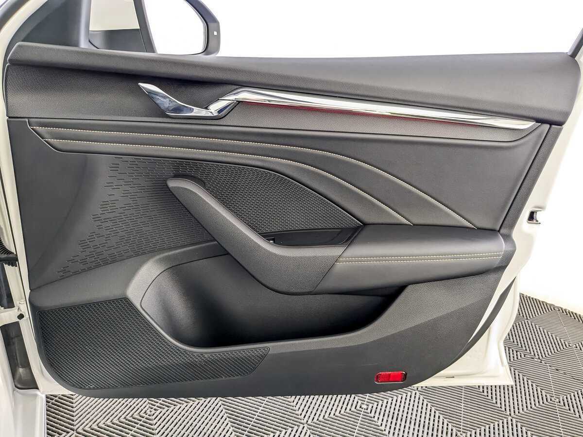 Б/У Шкода Октавия 2023 года. Фото: #21