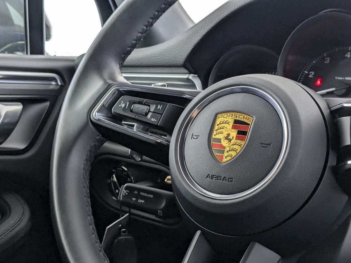 Б/У Порш Макан 2021 года. Фото: #24