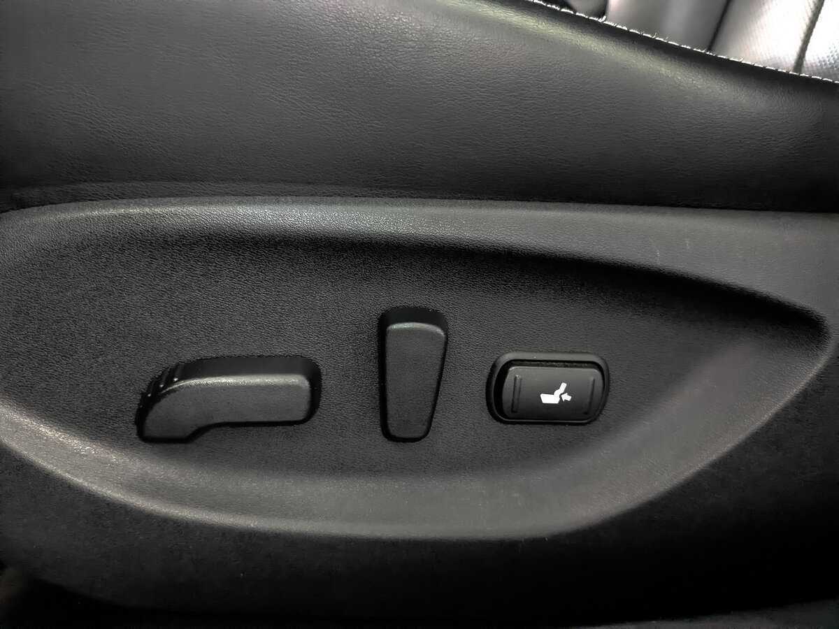 Б/У Инфинити К50 2018 года. Фото: #23