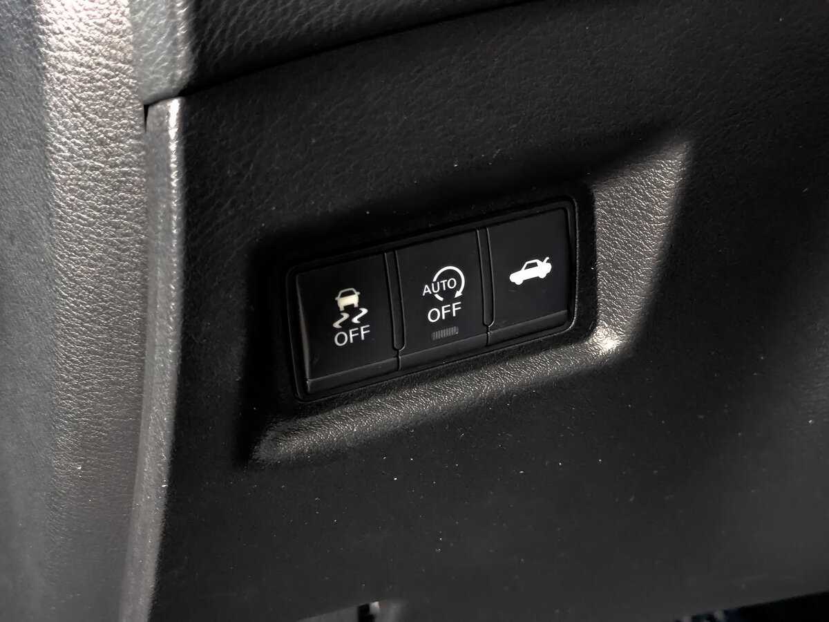 Б/У Инфинити К50 2018 года. Фото: #25