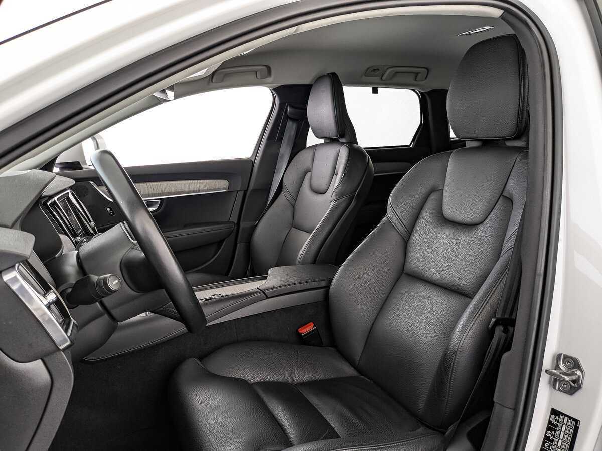 Б/У Вольво В90 Кросс Кантри 2021 года. Фото: #15