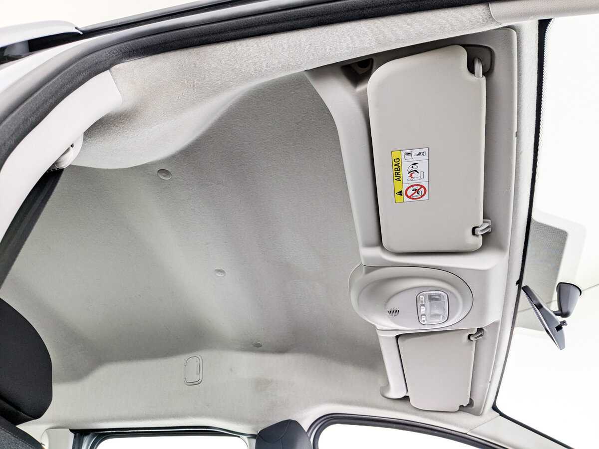 Б/У Пежо Партнер 2018 года. Фото: #17