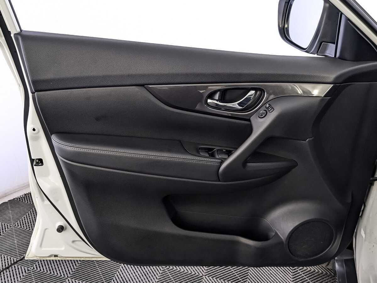 Б/У Ниссан Икс-Трейл 2021 года. Фото: #14