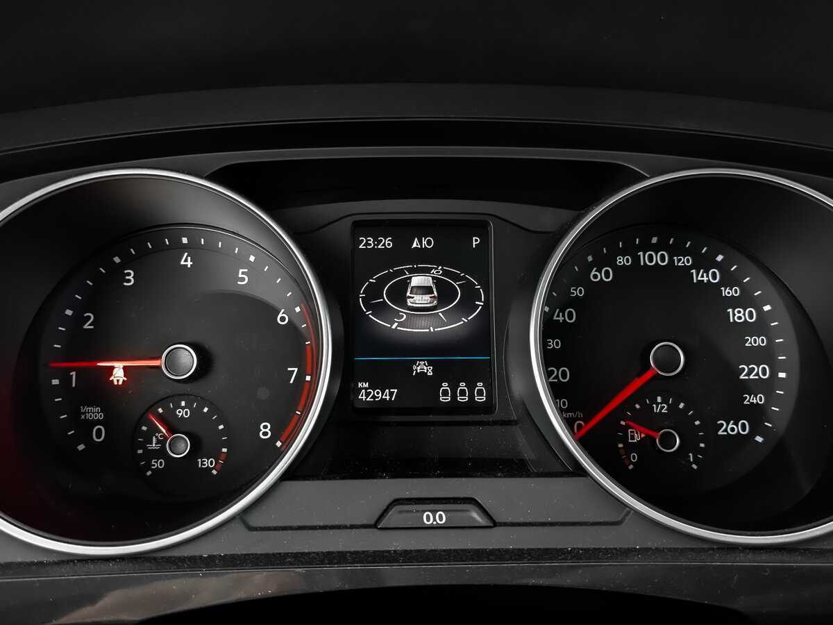 Б/У Фольксваген Тигуан 2021 года. Фото: #11