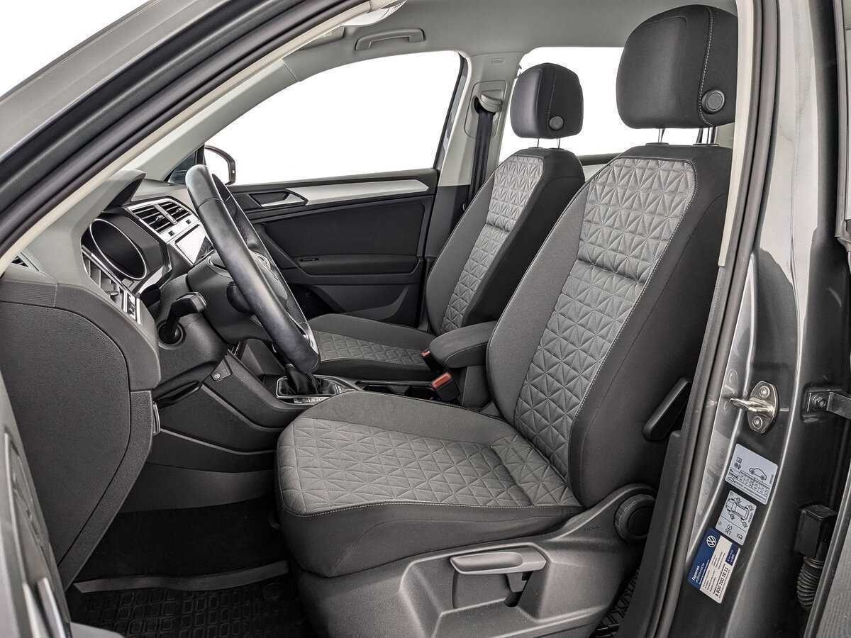 Б/У Фольксваген Тигуан 2021 года. Фото: #15