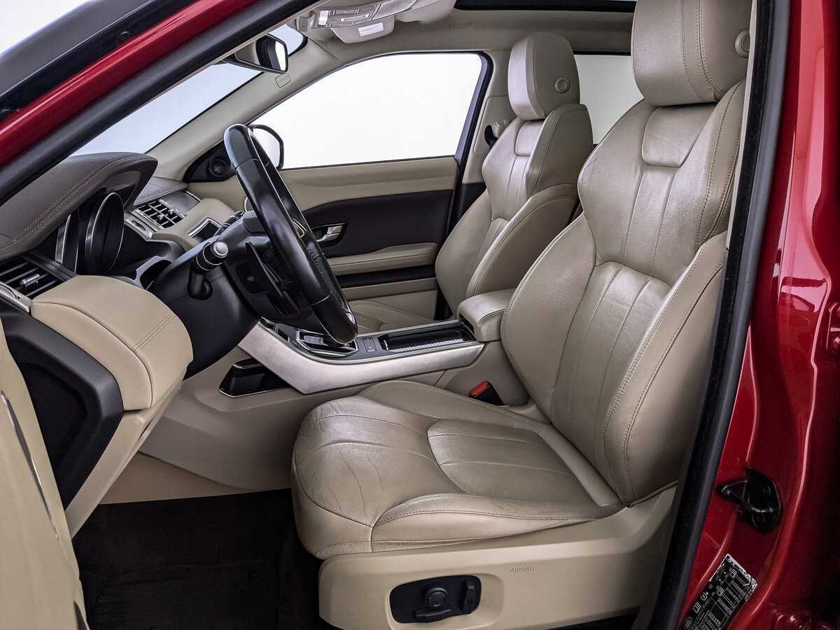 Б/У Лэнд Ровер Рэнж Ровер Эвок 2017 года. Фото: #14