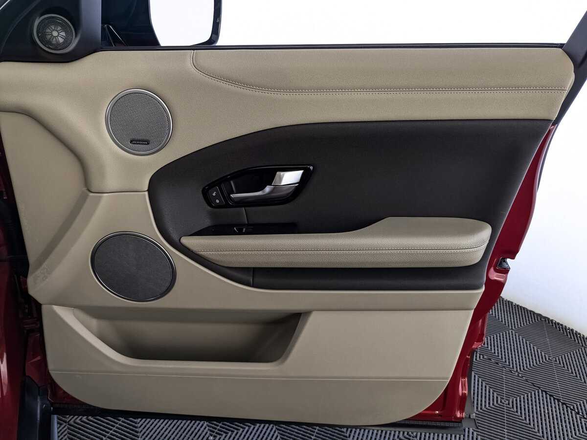 Б/У Лэнд Ровер Рэнж Ровер Эвок 2017 года. Фото: #19