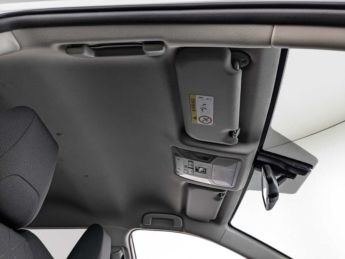 Б/У Тойота Рав4 2021 года. Фото: #18