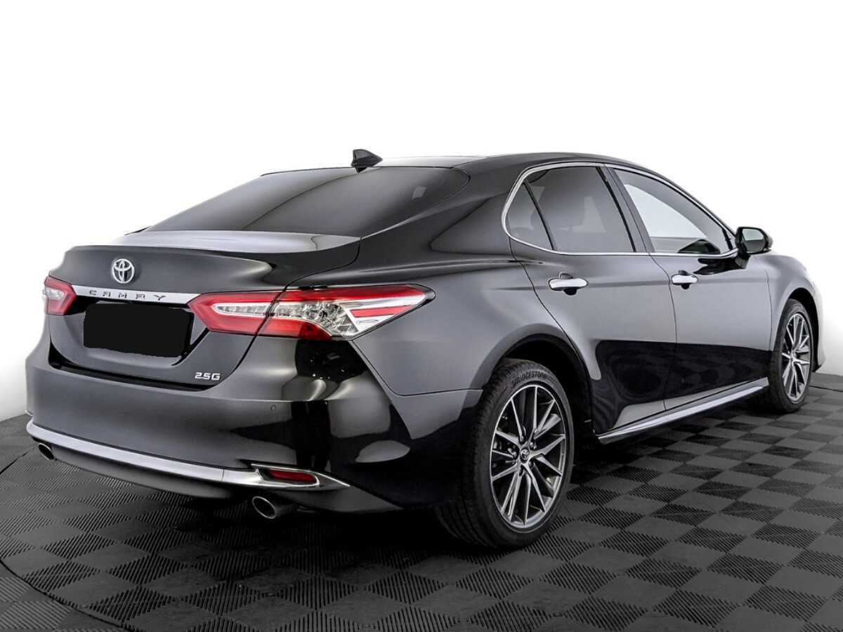 Б/У Тойота Камри 2023 года. Фото: #4