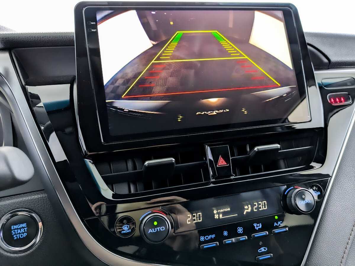 Б/У Тойота Камри 2023 года. Фото: #22