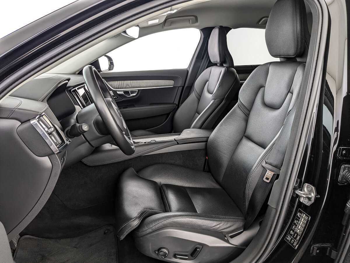 Б/У Вольво С90 2021 года. Фото: #15