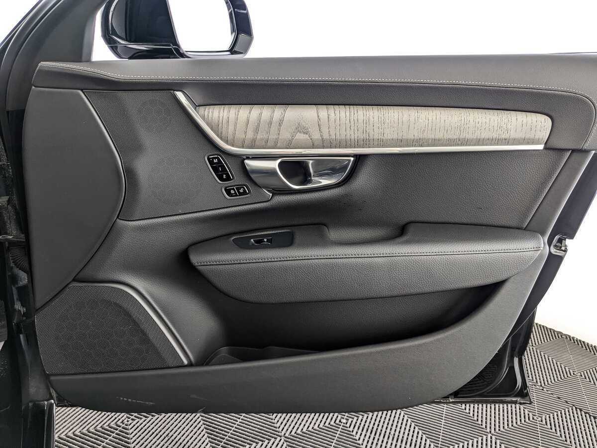 Б/У Вольво С90 2021 года. Фото: #19