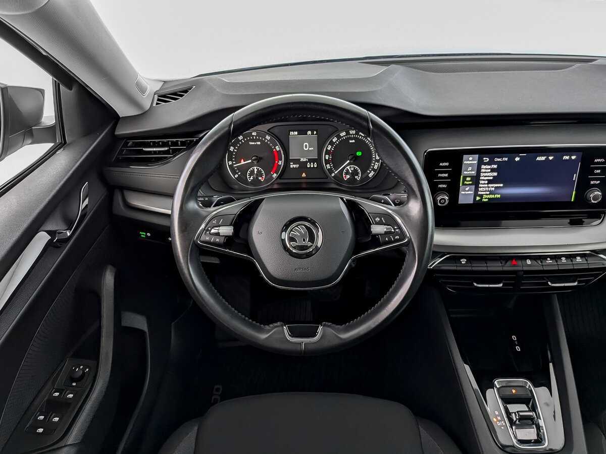 Б/У Шкода Октавия 2021 года. Фото: #16