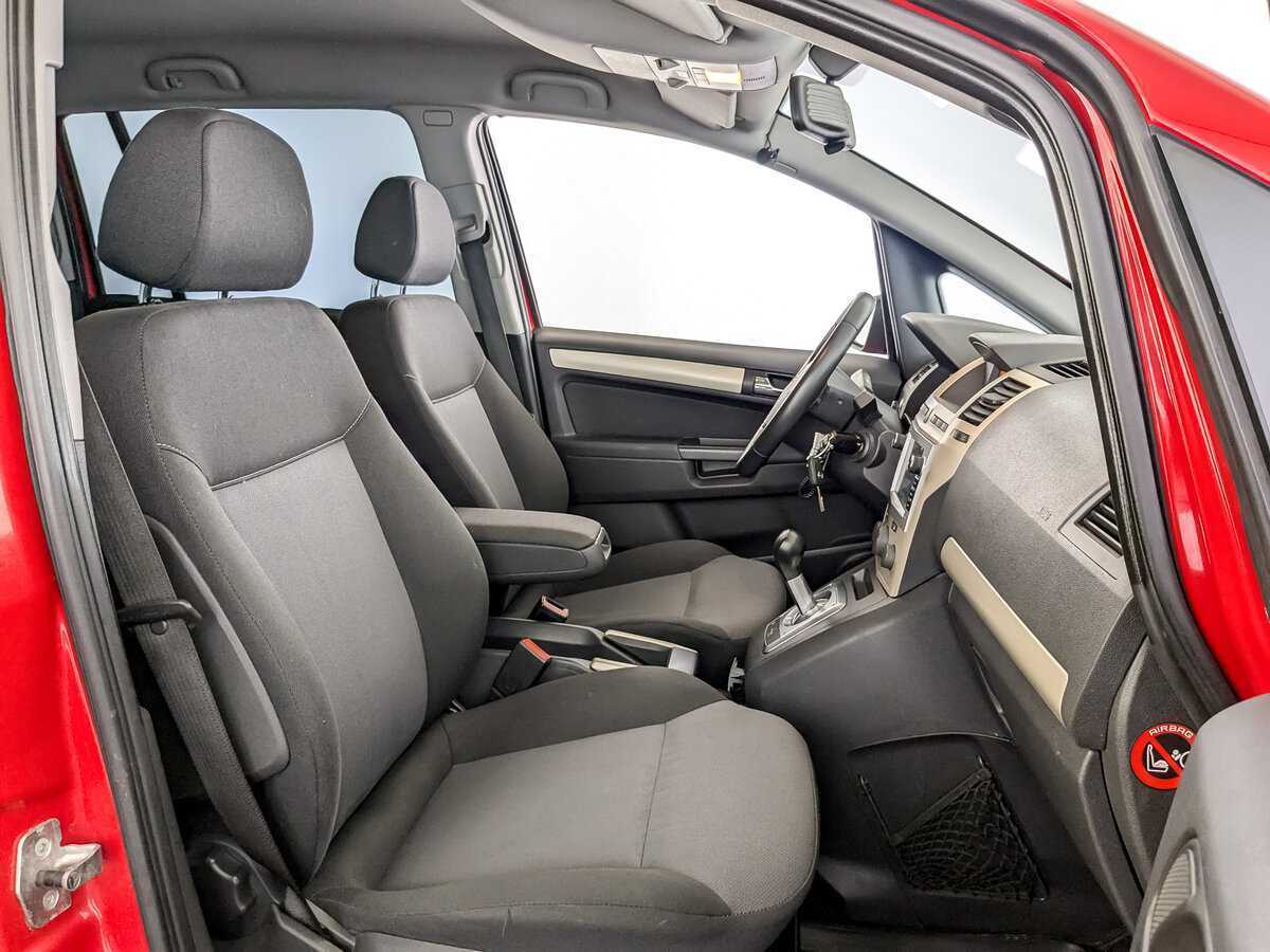 Б/У Опель Зафира 2008 года. Фото: #17