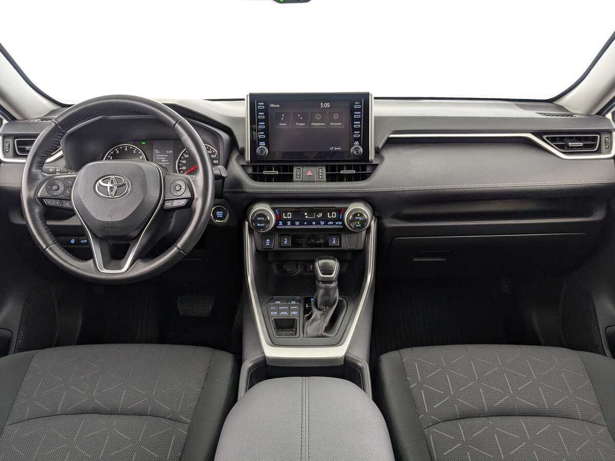 Б/У Тойота Рав4 2021 года. Фото: #9