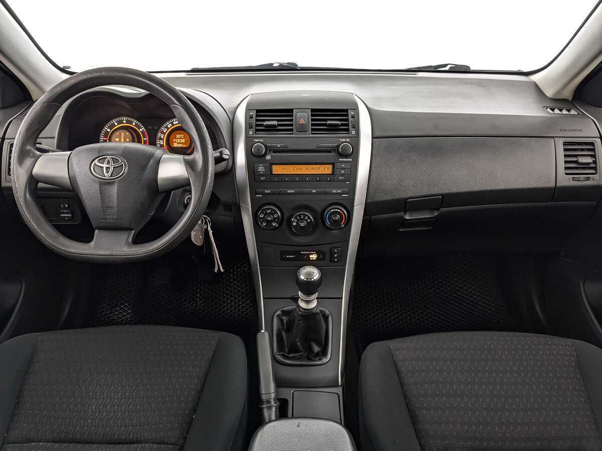 Б/У Тойота Королла 2010 года. Фото: #8