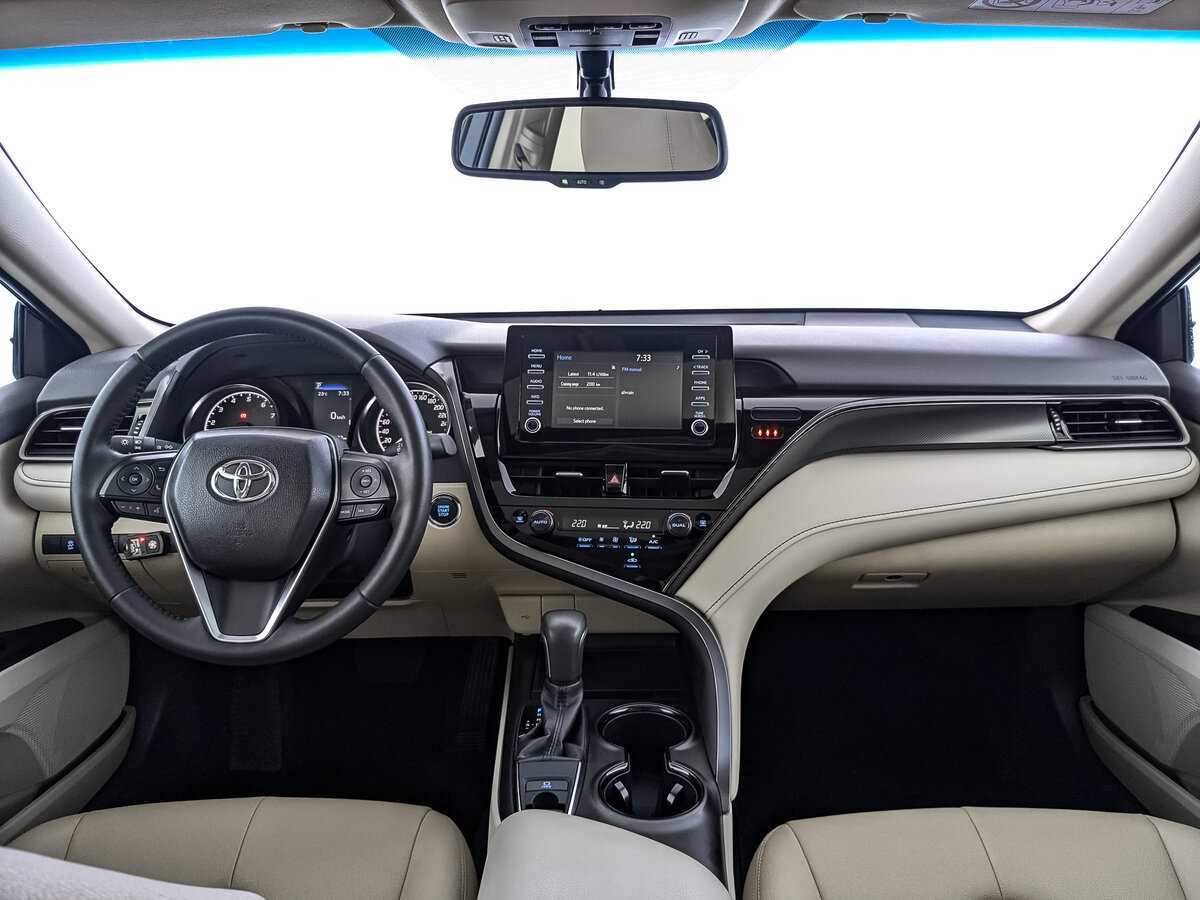 Б/У Тойота Камри 2022 года. Фото: #9