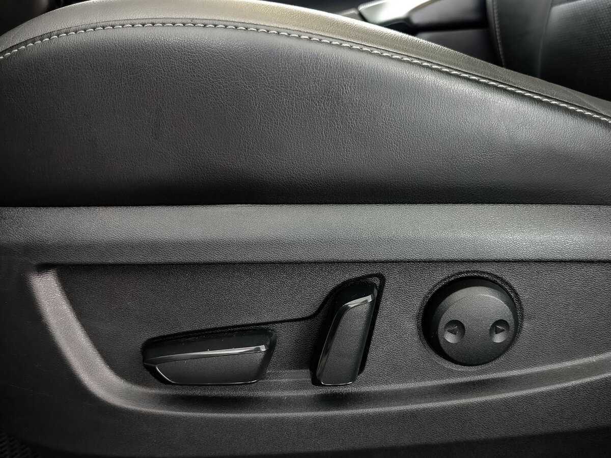 Б/У Инфинити К-Икс50 2019 года. Фото: #16