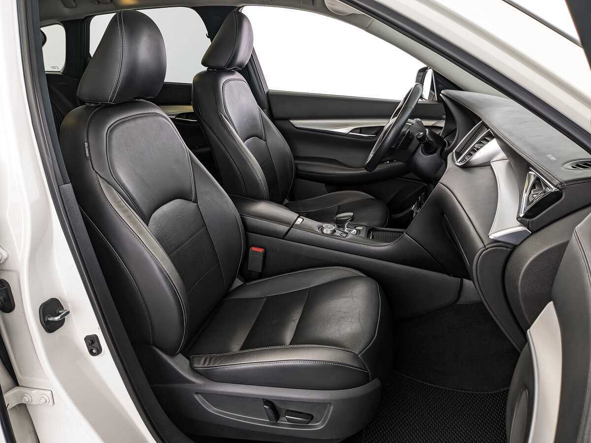 Б/У Инфинити К-Икс50 2019 года. Фото: #19