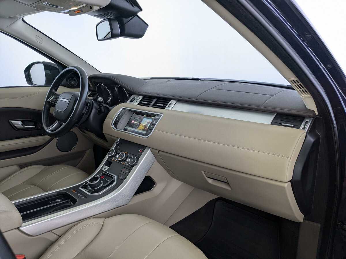 Б/У Лэнд Ровер Рэнж Ровер Эвок 2018 года. Фото: #8